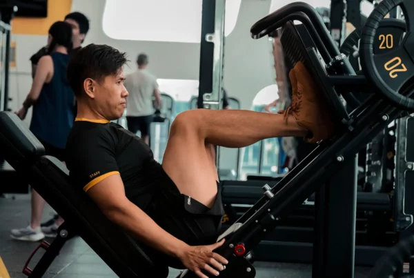 & types of gym equipment for stronger legs