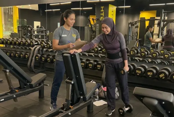 A GoFit Personal Trainer assisting a mum back to her fitness journey.